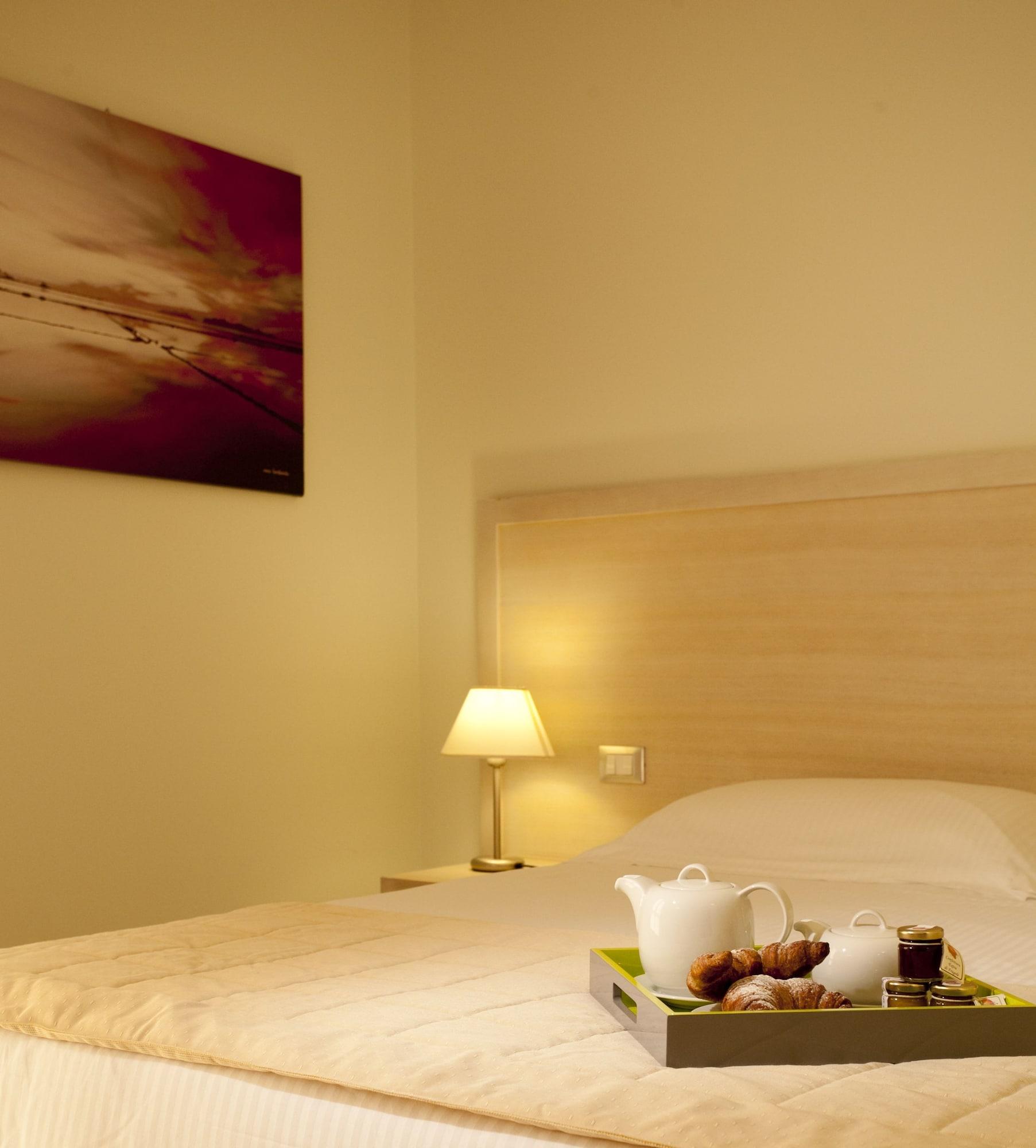 Hotel Tiziano Τράπανι Εξωτερικό φωτογραφία