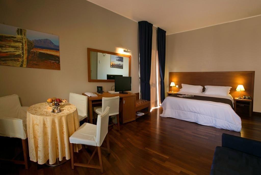 Hotel Tiziano Τράπανι Εξωτερικό φωτογραφία