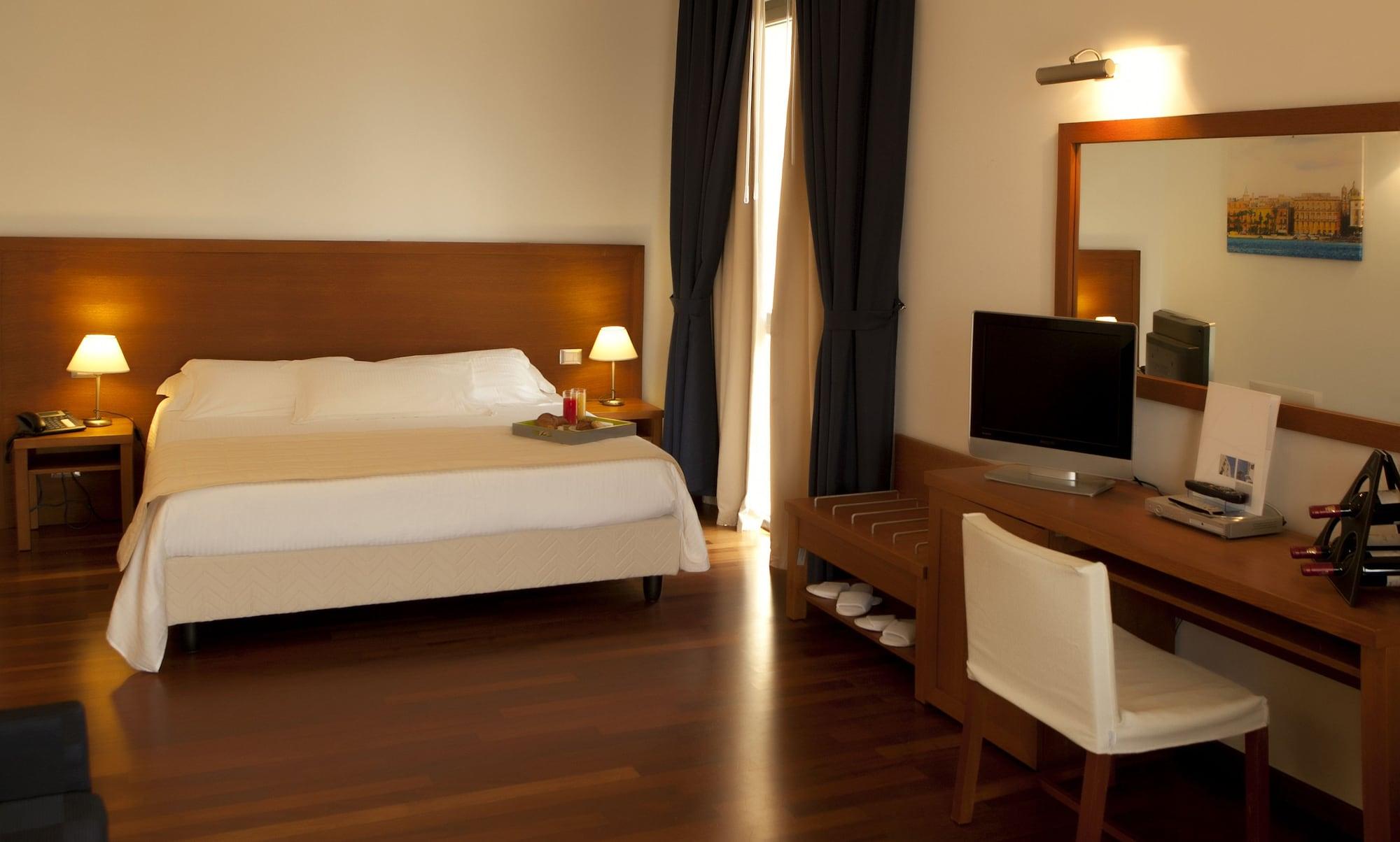 Hotel Tiziano Τράπανι Εξωτερικό φωτογραφία