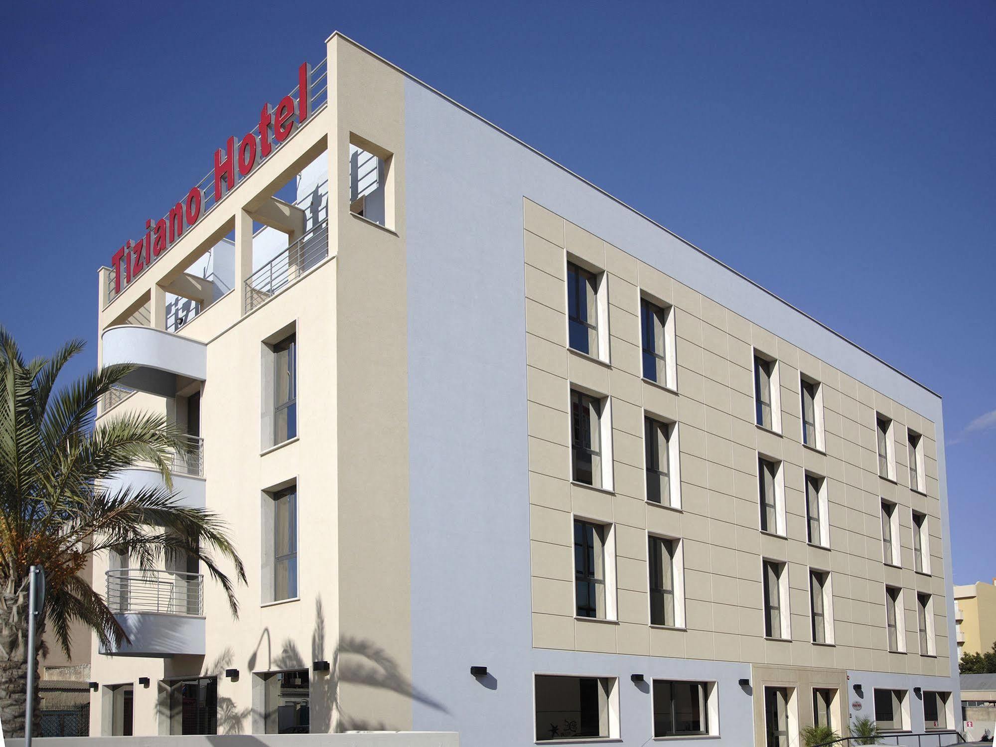 Hotel Tiziano Τράπανι Εξωτερικό φωτογραφία